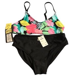 Little girls Swimsuit size 8